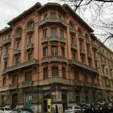 Palazzo Dioguardi in piazza Eroi del Mare ad angolo con via Quarnaro